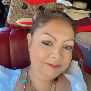 Meet your Posher, Brenda